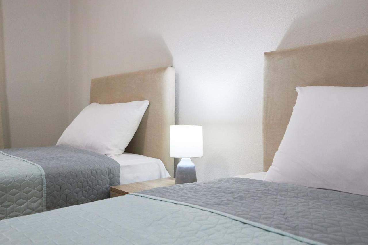 Pearl Apartments Ofrínion 외부 사진